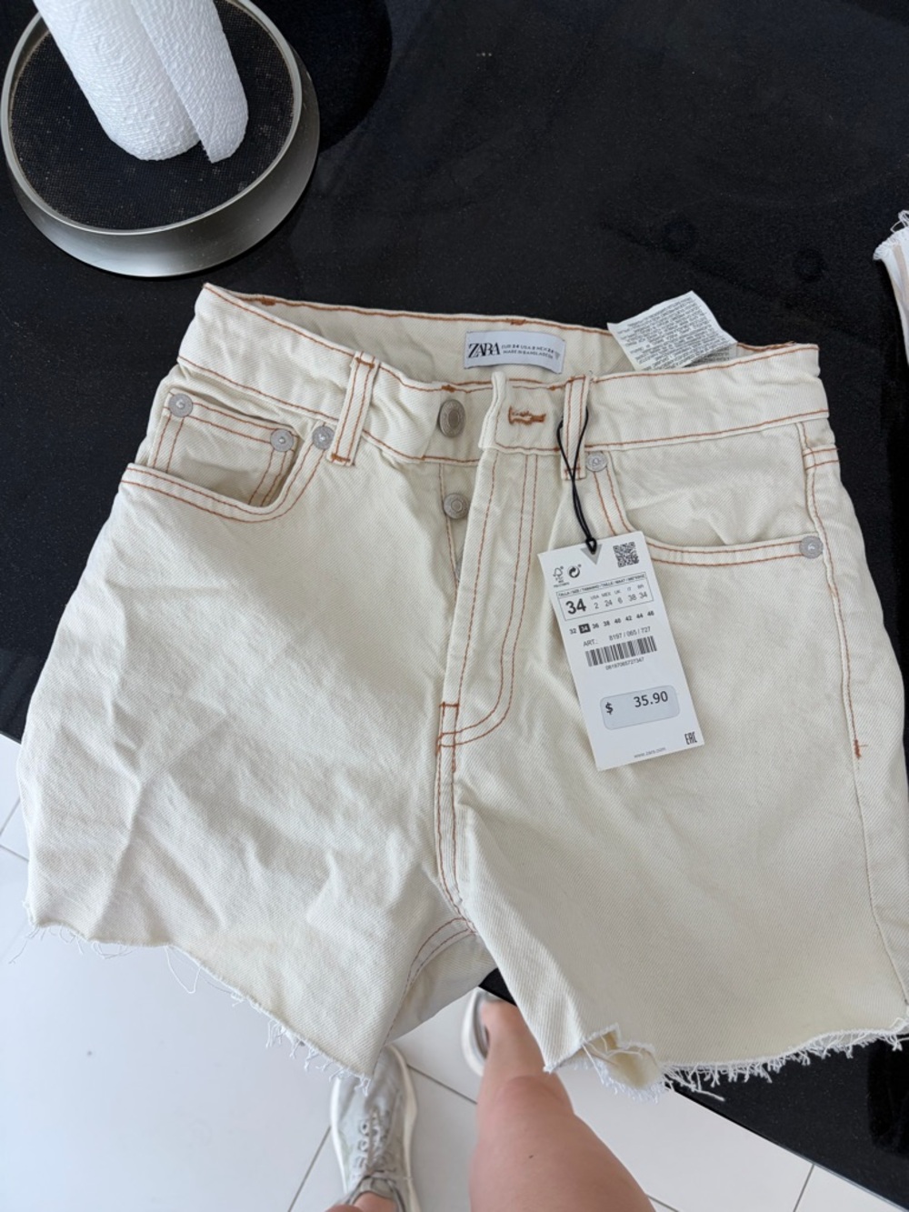 Zara Cream Denim Cutoff Shorts with Contrast Stitching